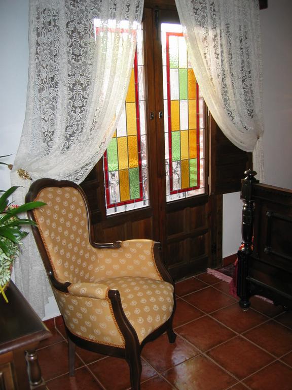 Hospederia Casa De La Torre Guest House El Toboso Room photo