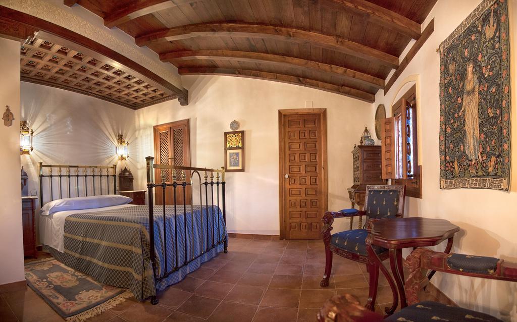 Hospederia Casa De La Torre Guest House El Toboso Room photo
