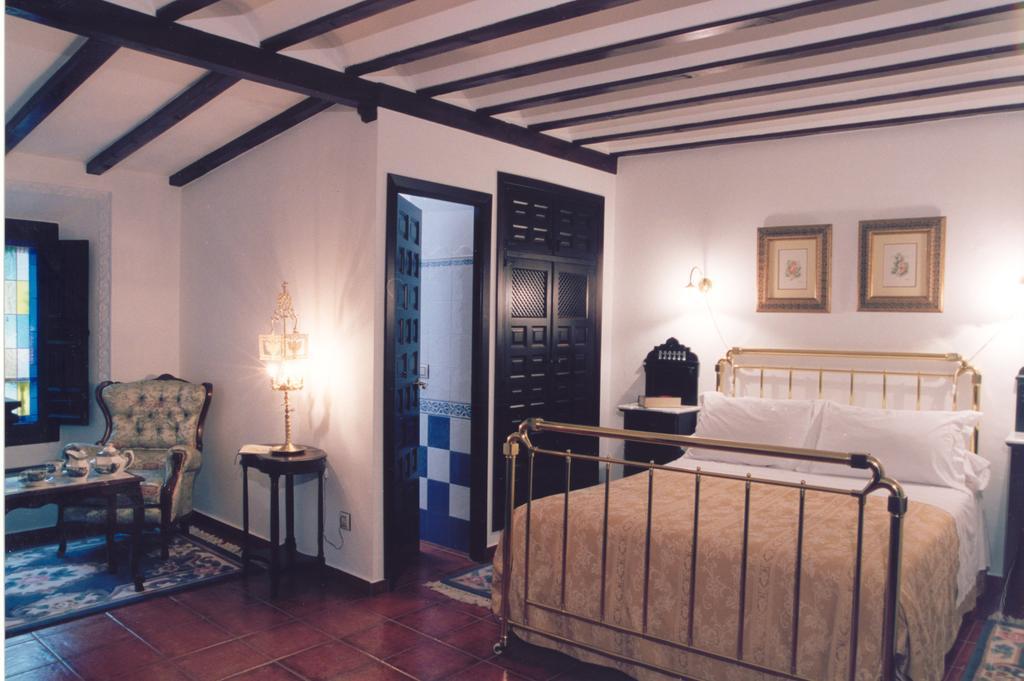Hospederia Casa De La Torre Guest House El Toboso Room photo